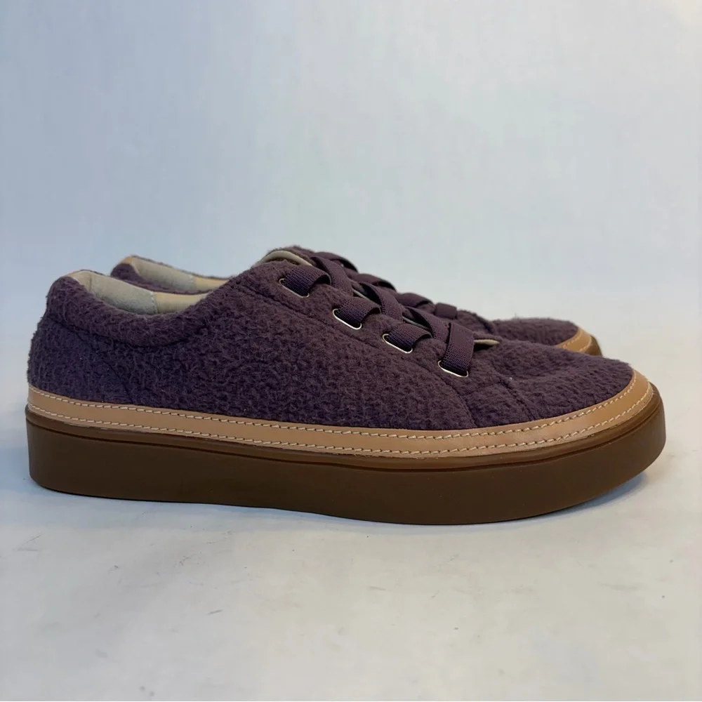 Revitalign Malibu Teddy Fleece Sneakers Orthotic Slip On Purple Sz 9 D Wide EUC